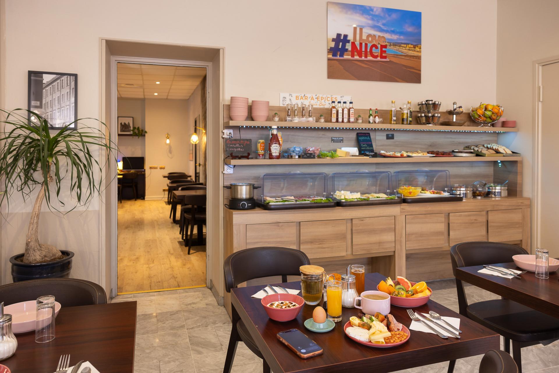 PETIT-D&Eacute;JEUNER